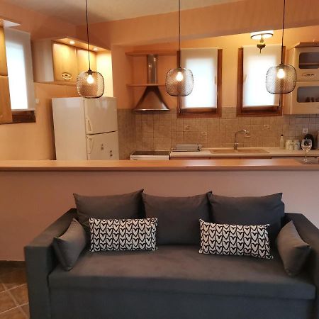 Christie'S Ground Floor Apartment By The Sea كاتو جاتزي المظهر الخارجي الصورة