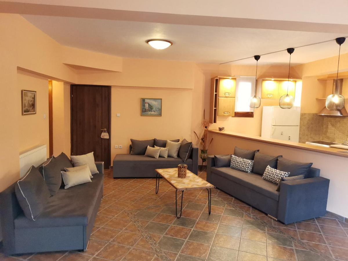 Christie'S Ground Floor Apartment By The Sea كاتو جاتزي المظهر الخارجي الصورة